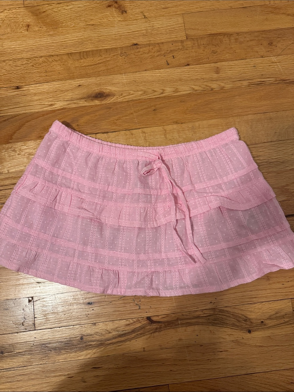Edikted Pink Tiered Eyelet Mini Skirt Small